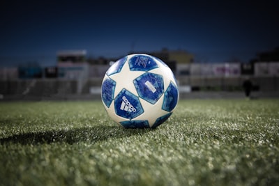 نتائج قرعة دوري أبطال أوروبا 2022 دور 16مفاجآت وتوقعات مثيرة