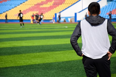 ميلان ويوفنتوس مباشرمواجهة كلاسيكو إيطالي بامتياز